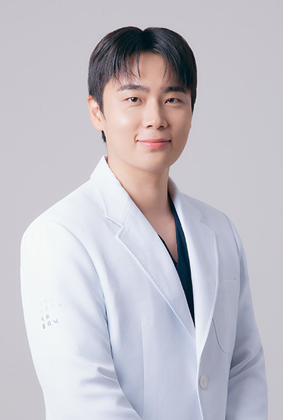Dr. Ahn Gwang-yong