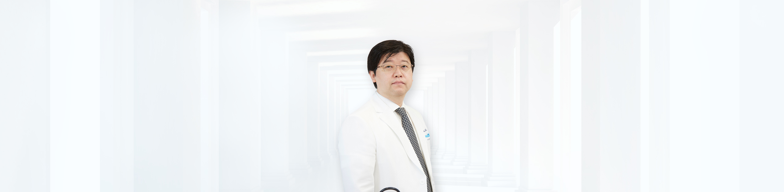 Dr. Hoon Jung