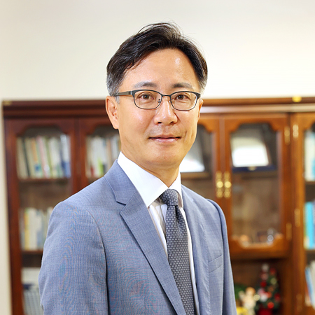 Dr. Chae Hee-dong